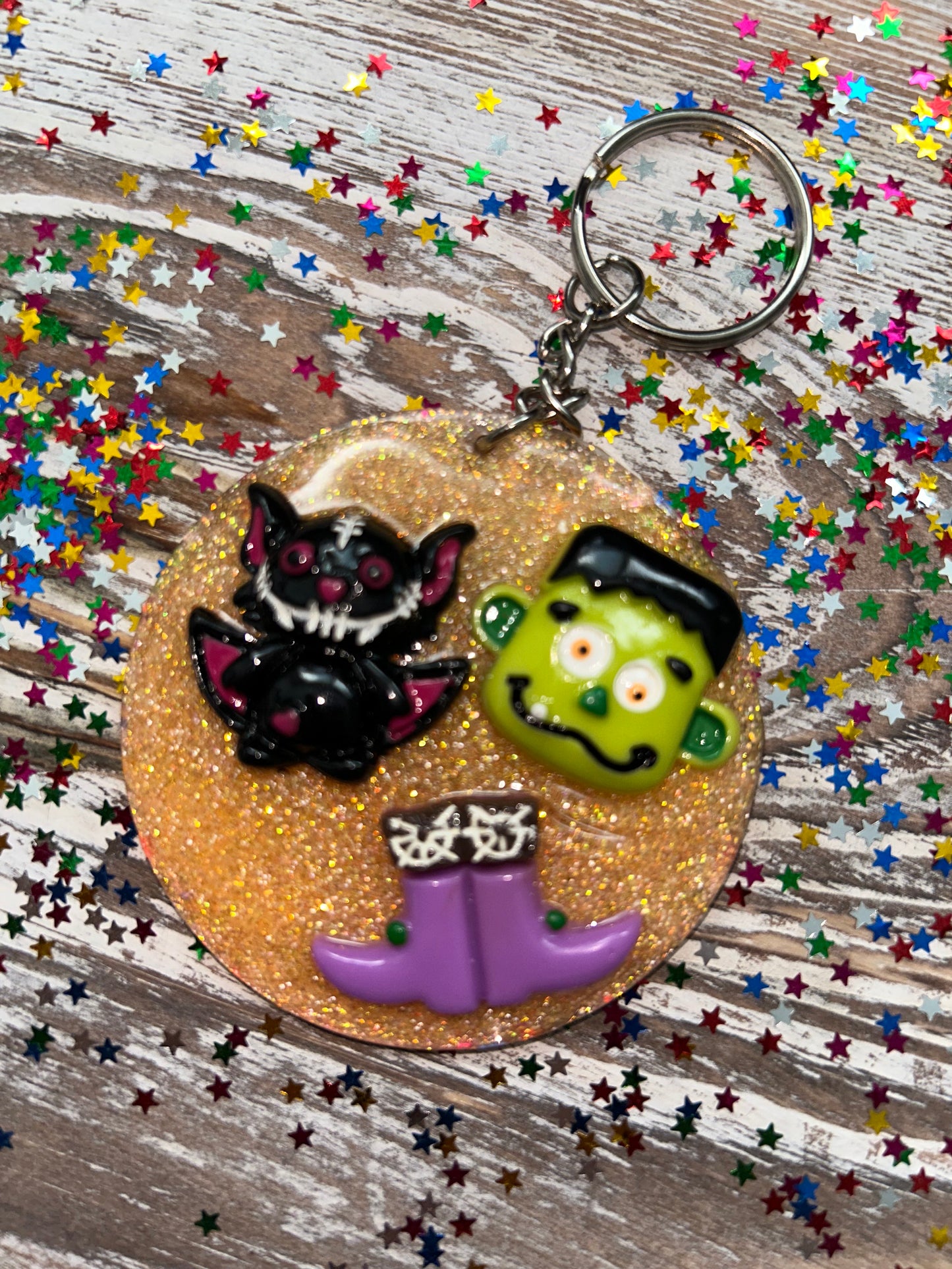 π Spooky Cute Halloween Glitter Keychain