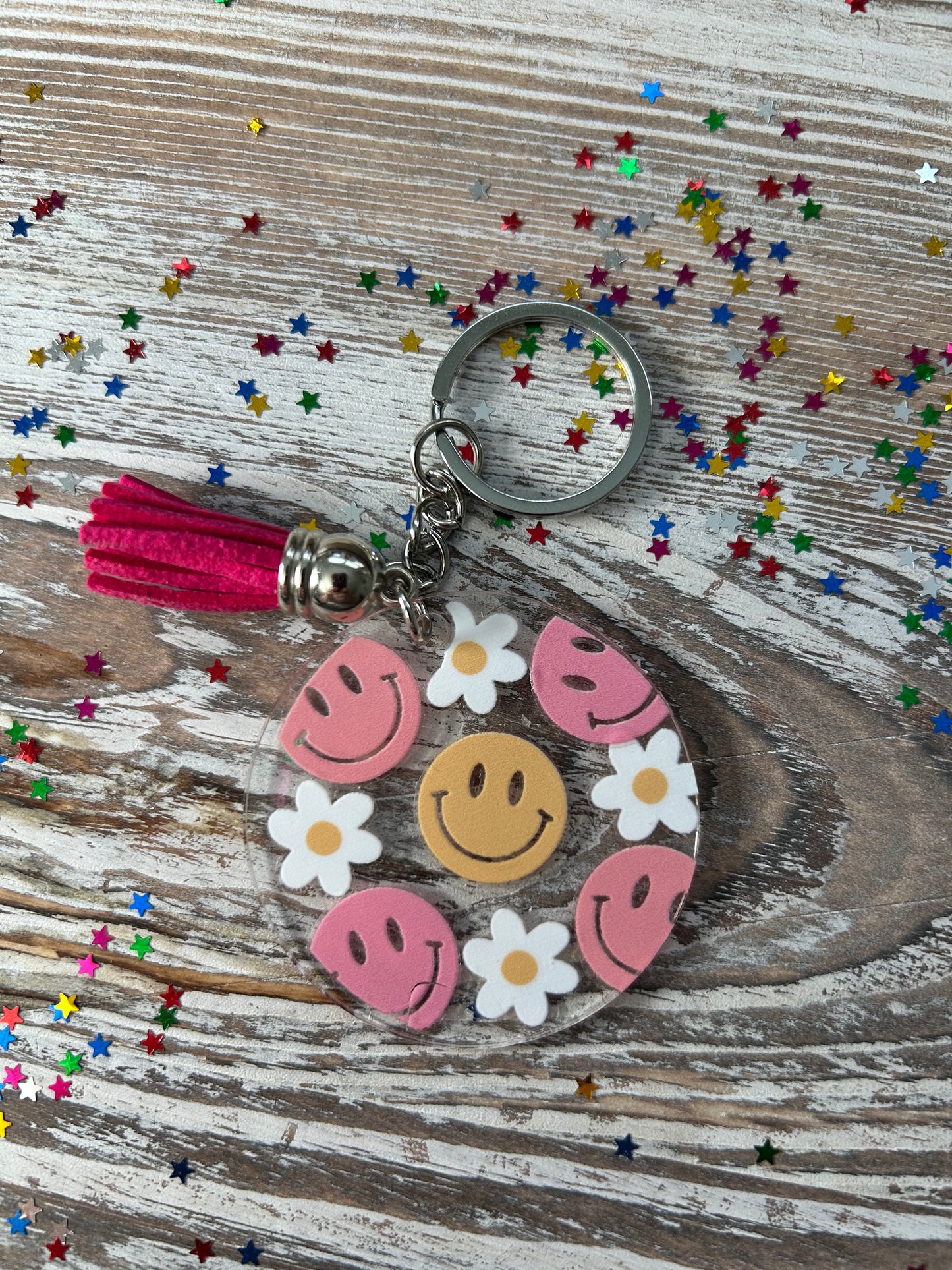 πΌ Smiley Daisy Keychain πΈβ¨