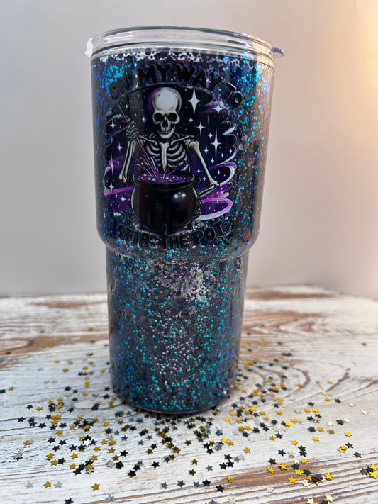 🖤🪄 ON MY WAY TO STIR THE POT – 18oz Snowglobe Acrylic Tumbler 🪄🖤